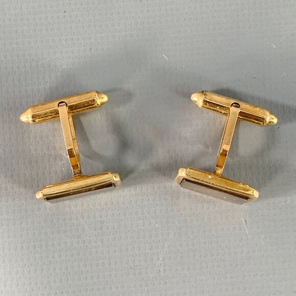 KREMENTZ Gold Mother of Pearl Cuff Links - Picture 2 of 3